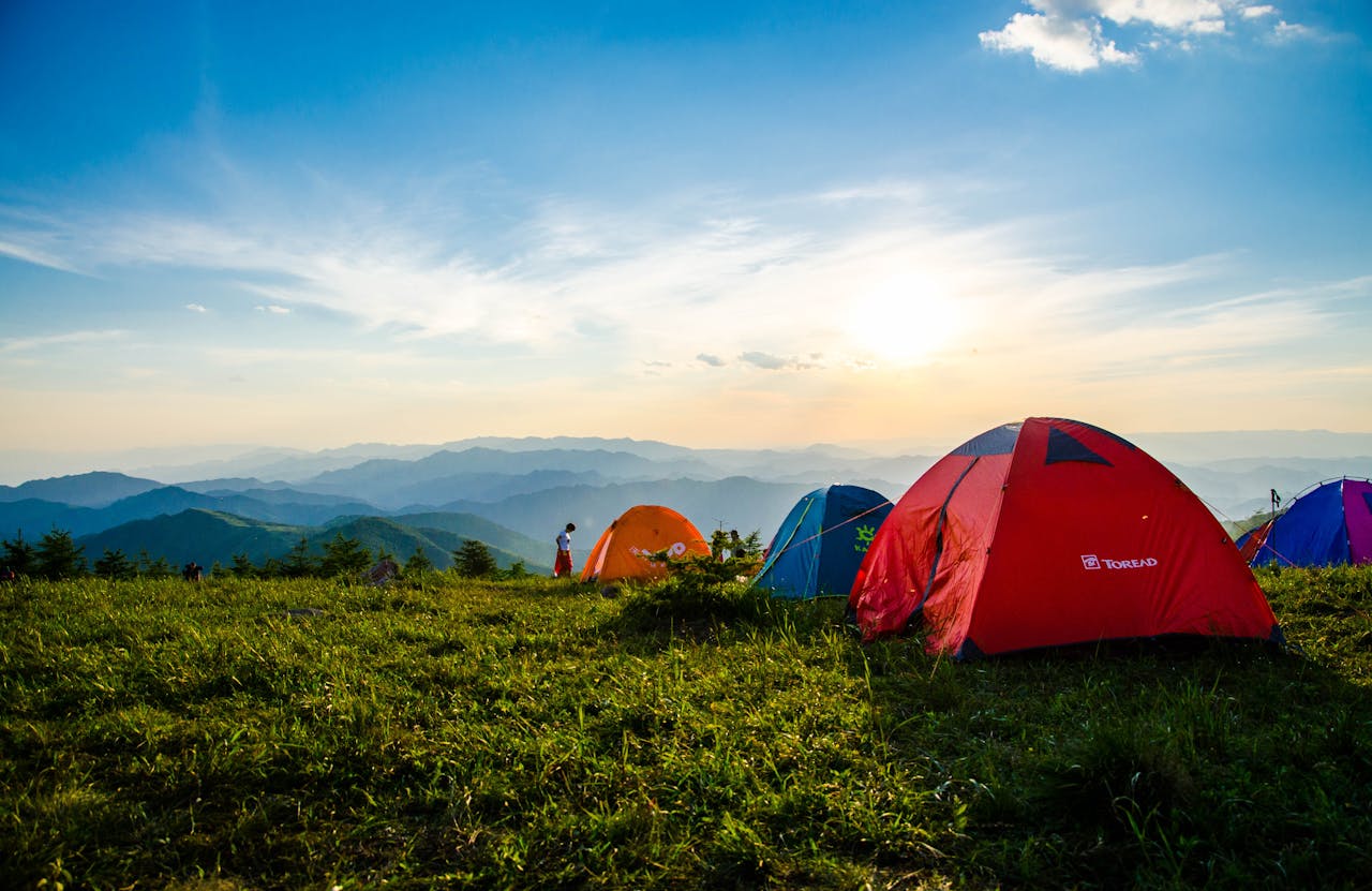 O que levar para camping: Essenciais para uma aventura ao ar livre