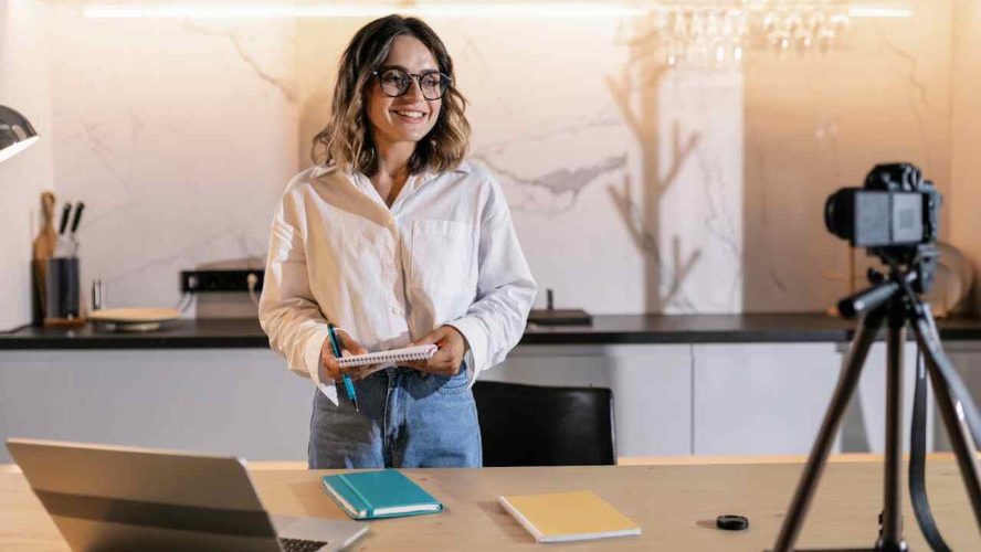 Como Youtuber Ganha Dinheiro: Tudo o Que Você Precisa Saber para Monetizar Seu Canal