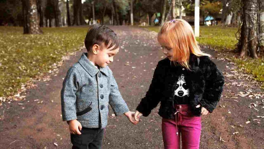 Pequenos Estilos, Grandes Momentos: Guia Completo de Moda Infantil para Todas as Idades