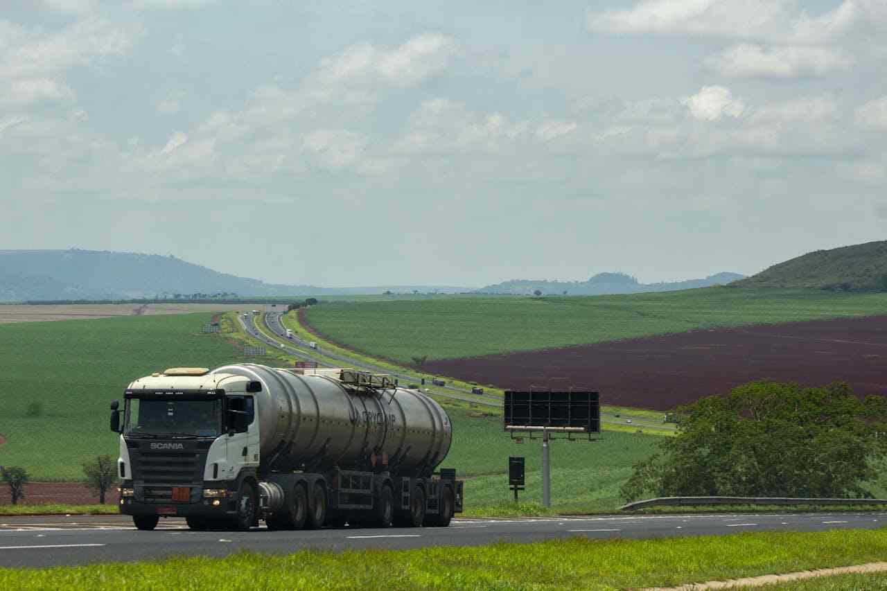 Direção Defensiva: Como Evitar Acidentes na Estrada
