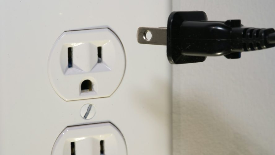 Como proteger sua casa e evitar que raios queimam aparelhos eletrodomésticos